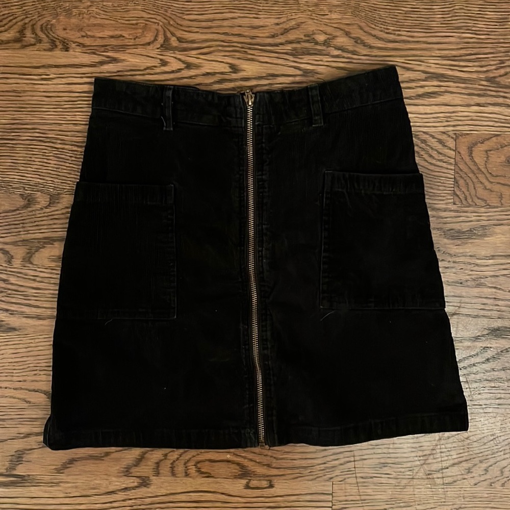 black zip up skirt